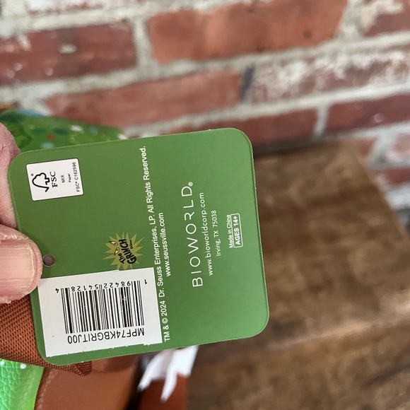 How the Grinch stole Christmas Max mini backpack new with tags - Picture 7 of 7